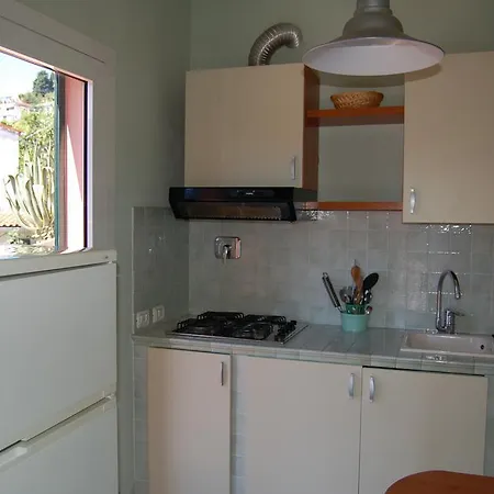 Solanha Monolocale 6